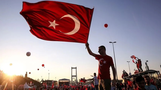 15 Temmuz resmi tatil mi?