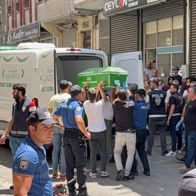 Cezaevinden izinli çıkan eşi katletti!