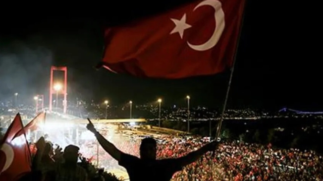 15 Temmuz hangi güne denk geliyor?