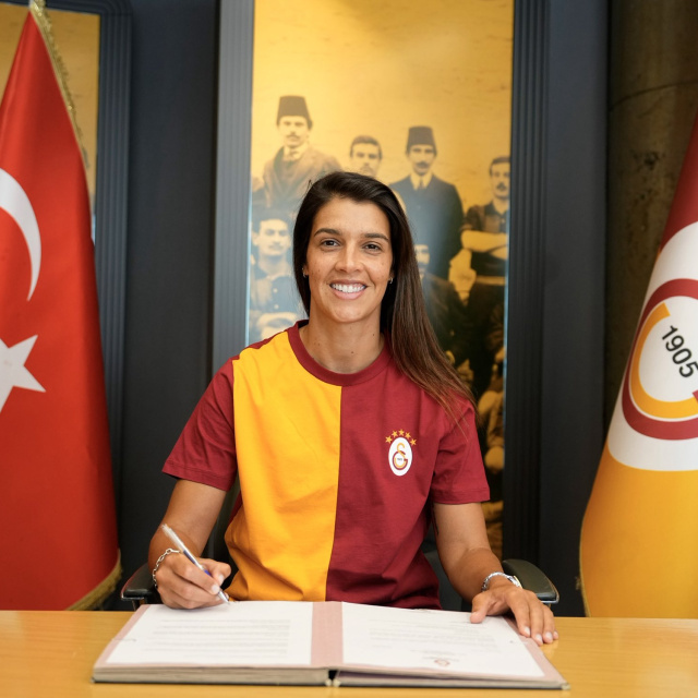 Galatasaray'dan stoper takviyesi!
