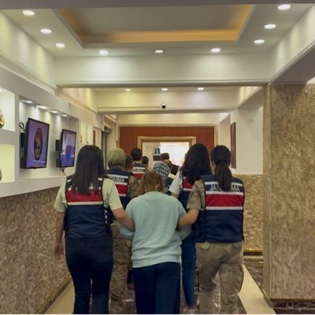 4 ayrı suç örgütüne operasyon: 74 gözaltı