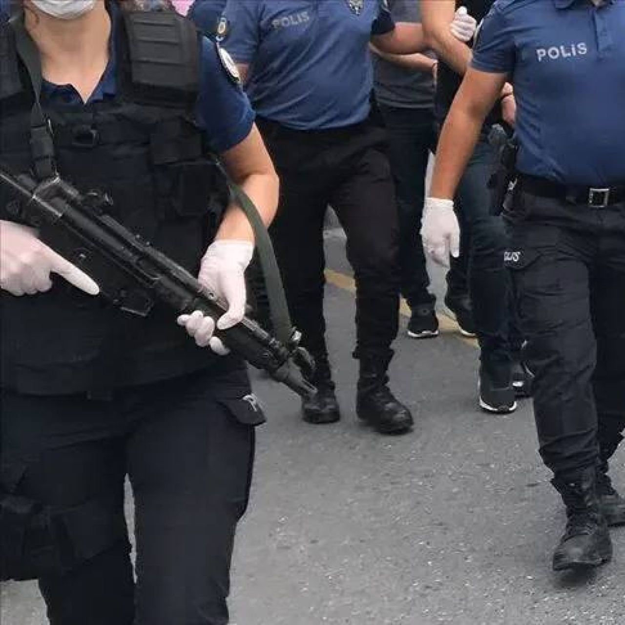 'Reşo Ağa' ve 15 kişi gözaltına alındı