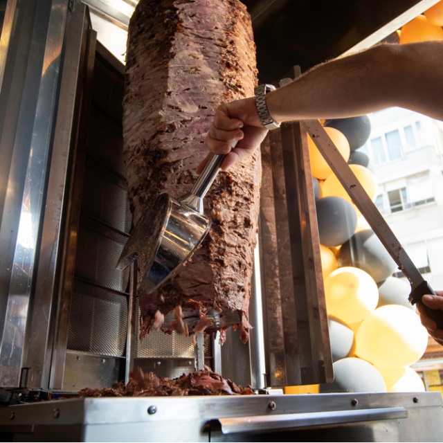 "3 bin TL'cik" diyerek döner satan işletmeye ceza