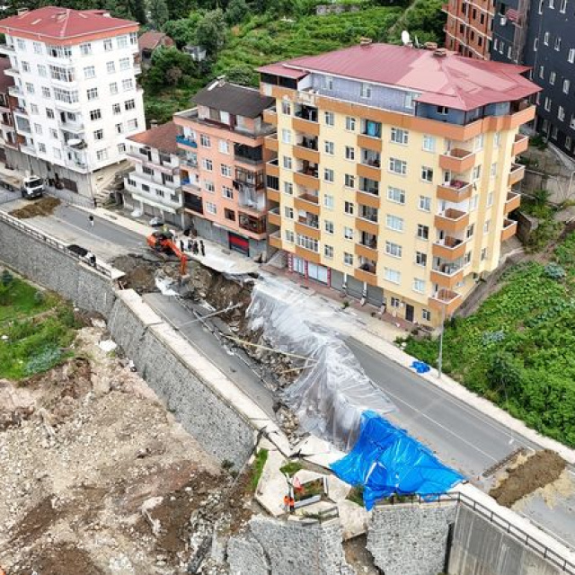 Doğu Karadeniz'de istinat duvarı endişesi