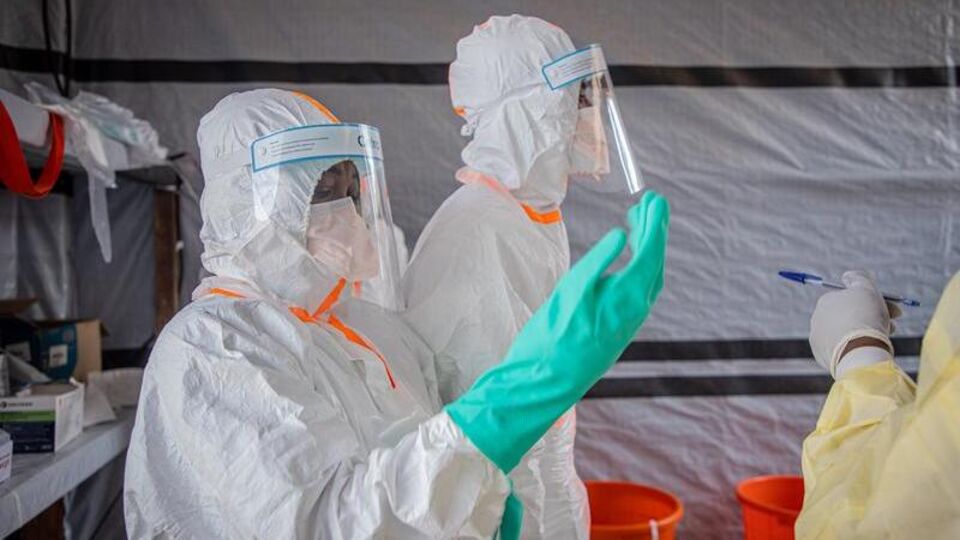 Kongo Demokratik Cumhuriyeti'nde Ebola salgınında vaka sayısı 1926'ya yükseldi