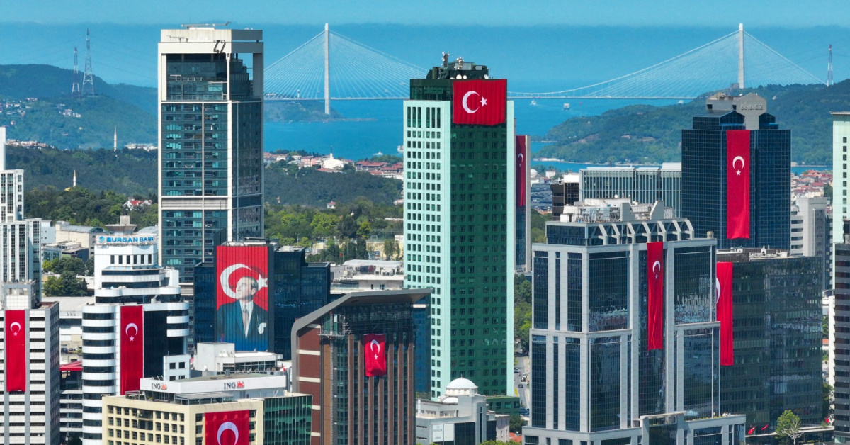 İstanbul'da Maaşlar Yüksek mi? Deutsche Bank Raporu Yanıtlıyor
