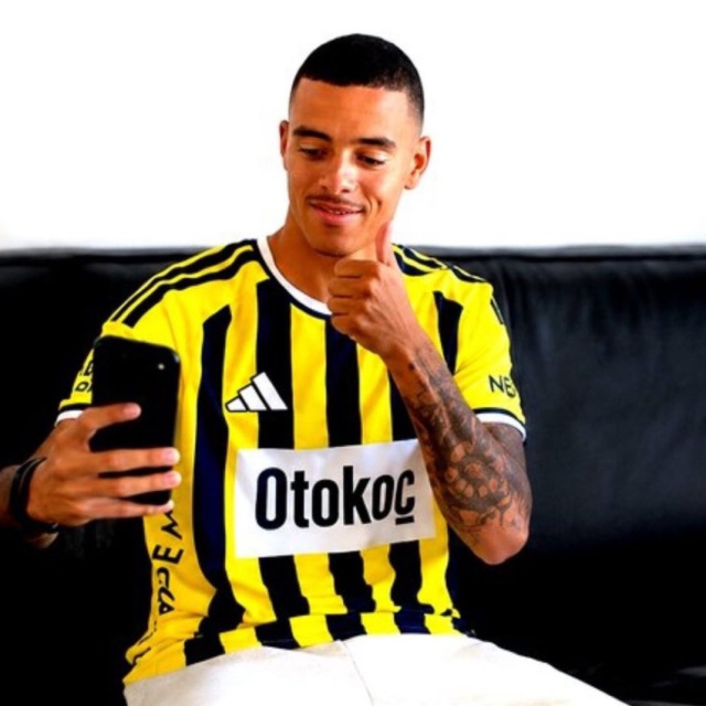 Greenwood formayı giydi!