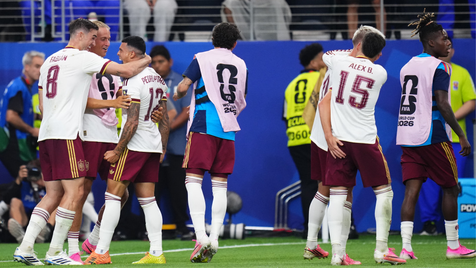 İlk finalist İspanya!