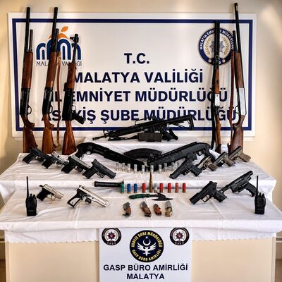 Silah teşhiri operasyonu: 56 gözaltı