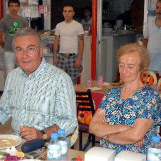 Deniz Baykal'ın eşi hayatını kaybetti