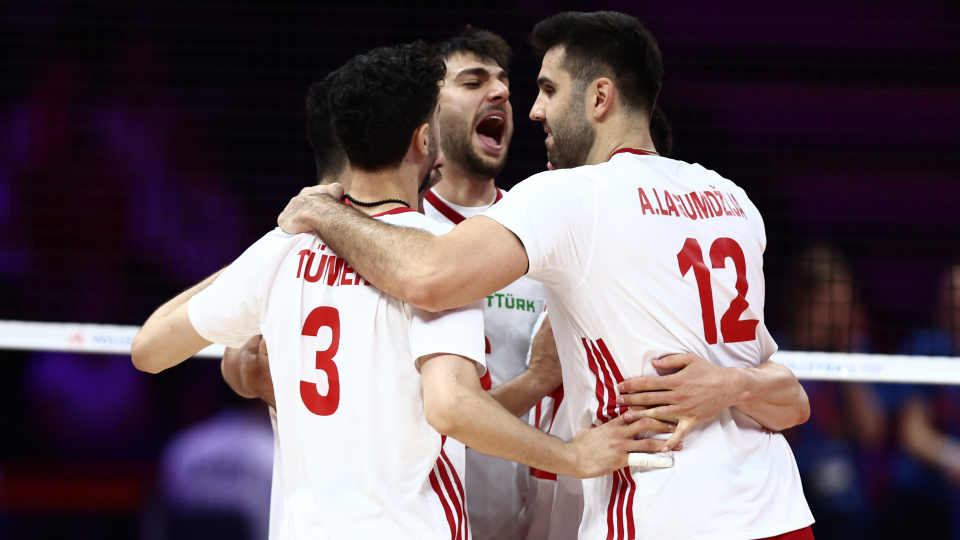 Filenin Efeleri Sırbistan'ı devirdi!