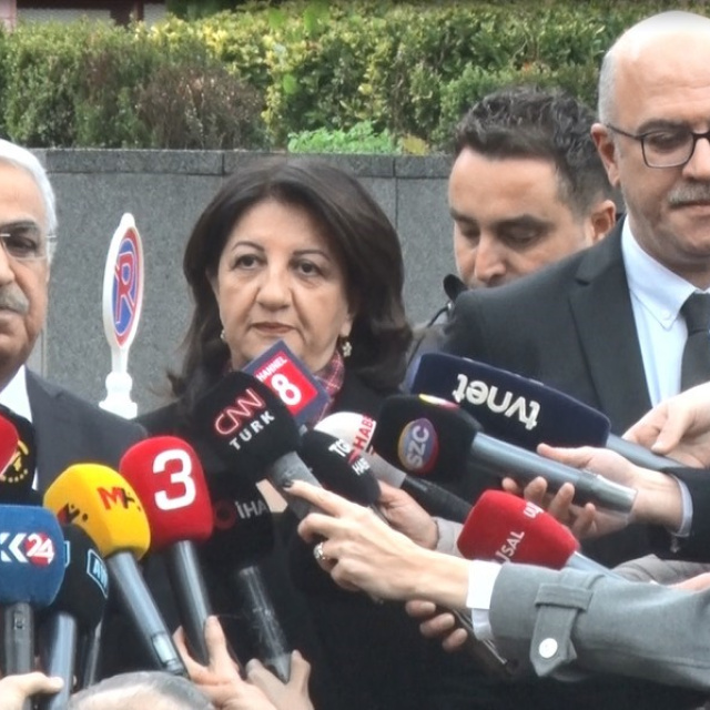 Meclis'te çerçeve yasası görüşüldü