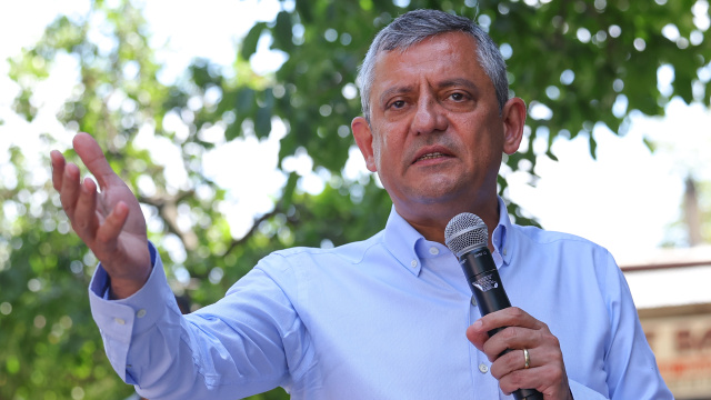 Yeni parti mi, başka parti mi?