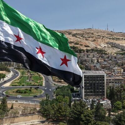 Suriye: Hizbullah'a ait silah sevkiyatı engellendi