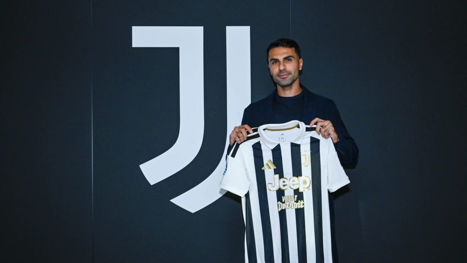 Zeki Çelik, Juventus'ta!