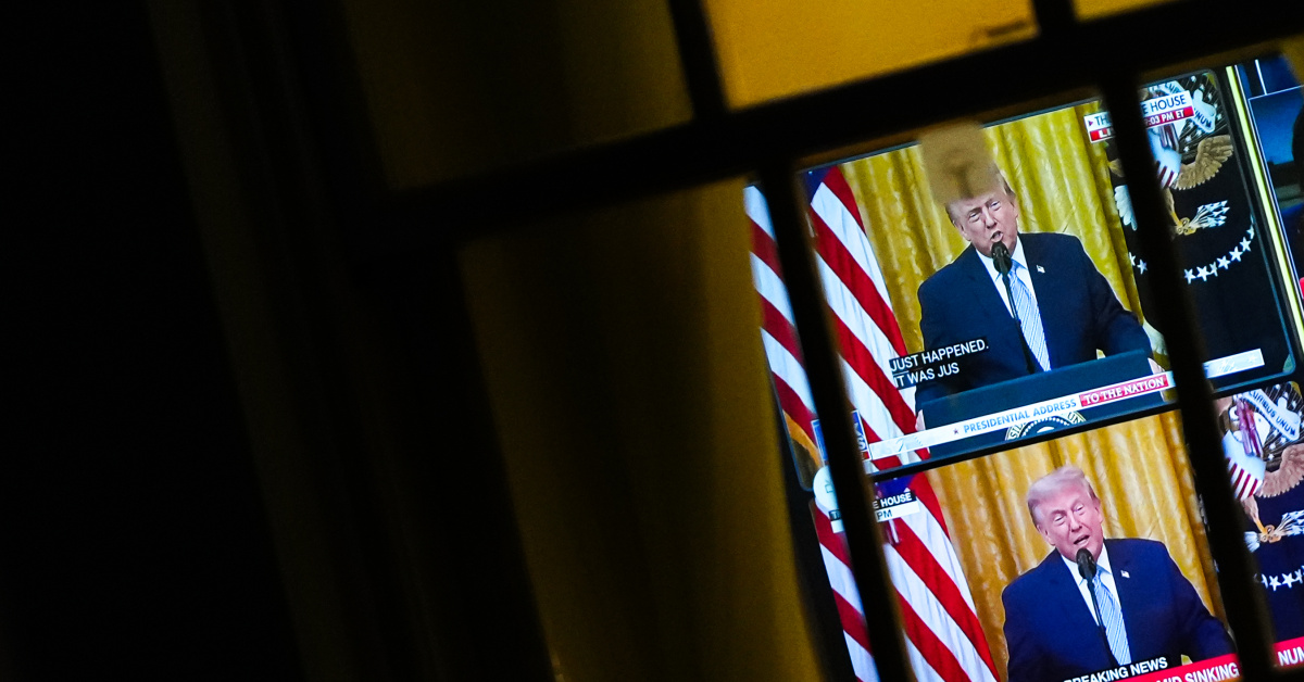 Beyaz Saray'da bahis soruşturması: Trump'ın konuşma metinleri üzerinden bahis açıldığı iddia edildi | Dış Haberler