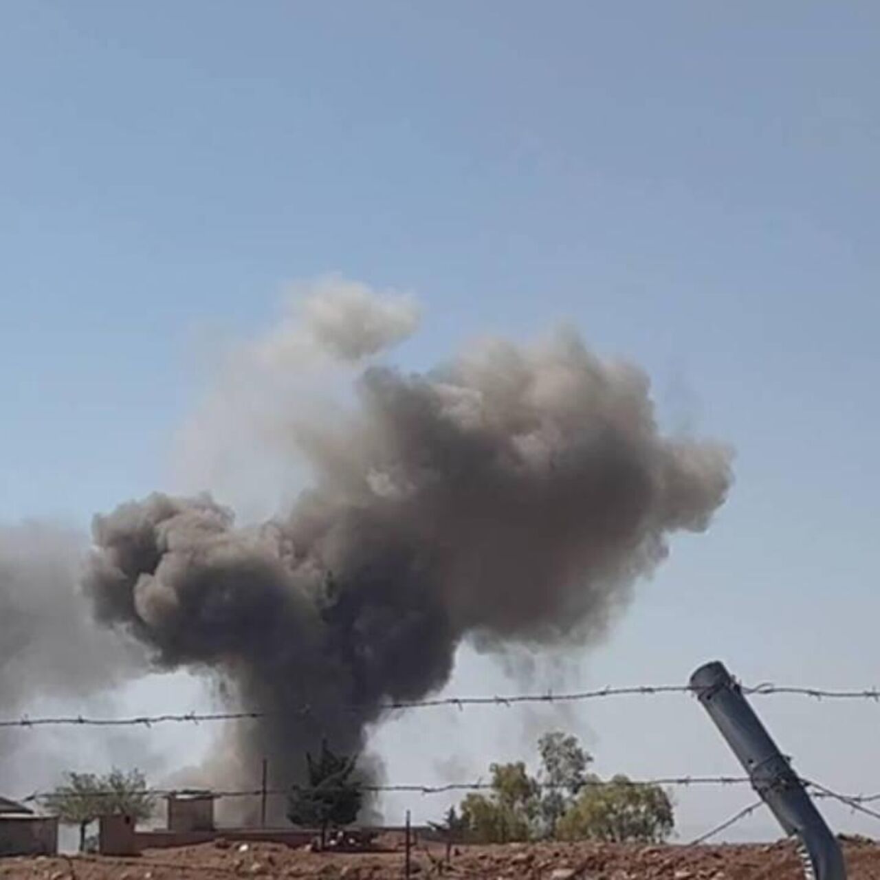 Irak'taki İran yönetimi karşıtı örgüte saldırı: 8 ölü