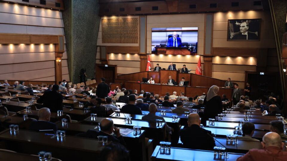İBB'nin kreş ücretlerine zam