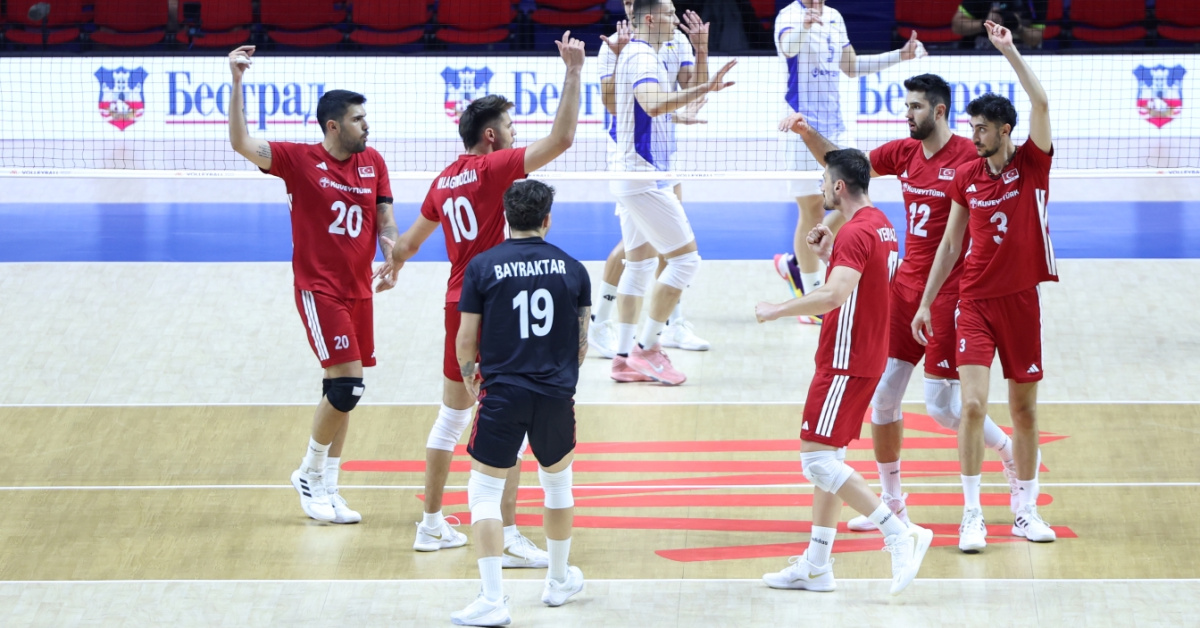 Filenin Efeleri, 2-0'dan geri dönüp Ukrayna'yı yendi