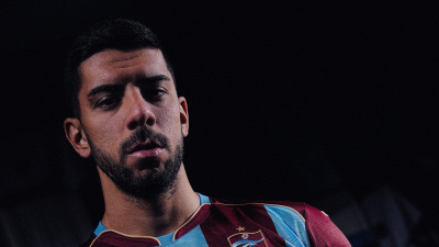 Yeni transfer KAP'a bildirdi