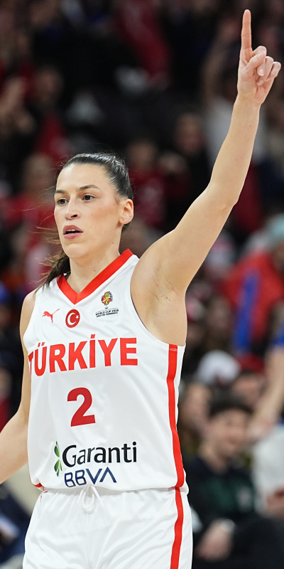 Sevgi Uzun, Galatasaray'da!