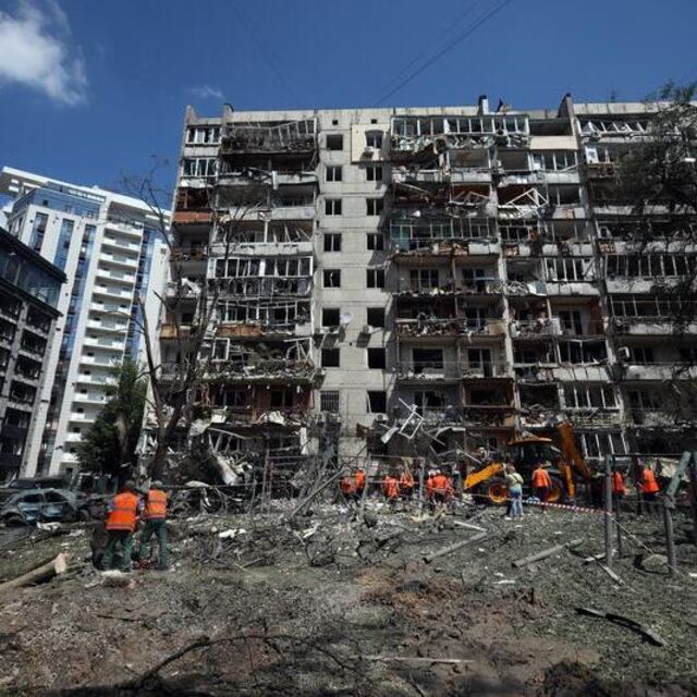 Rusya'dan Kiev'e yoğun saldırı