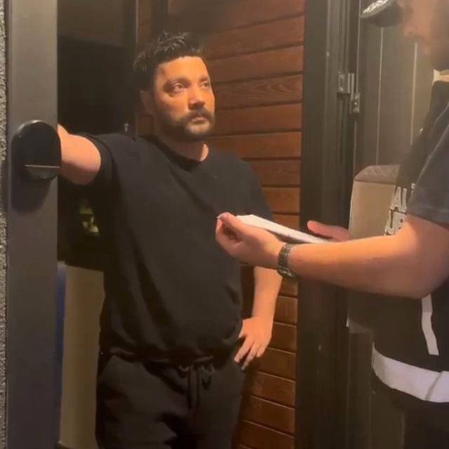 Oğuzhan Uğur: Para değil, bilgi aktardık