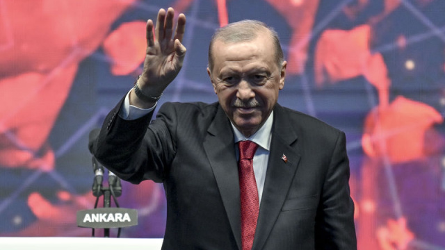 Cumhurbaşkanı Erdoğan'dan İspanya'ya tebrik!