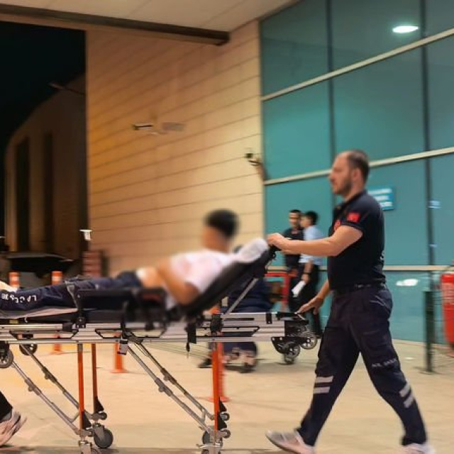 İnegöl'de bıçaklı kavga: 1'i ağır 2 yaralı