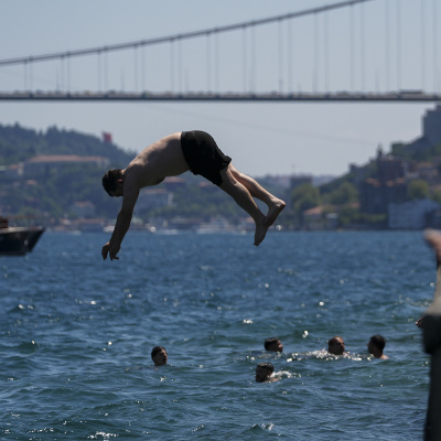 Sıcak hava uyarısı! Mevsim normalleri üzerinde...