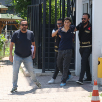 "İçine şeytan girdi" deyip boğmaya kalkışmıştı!