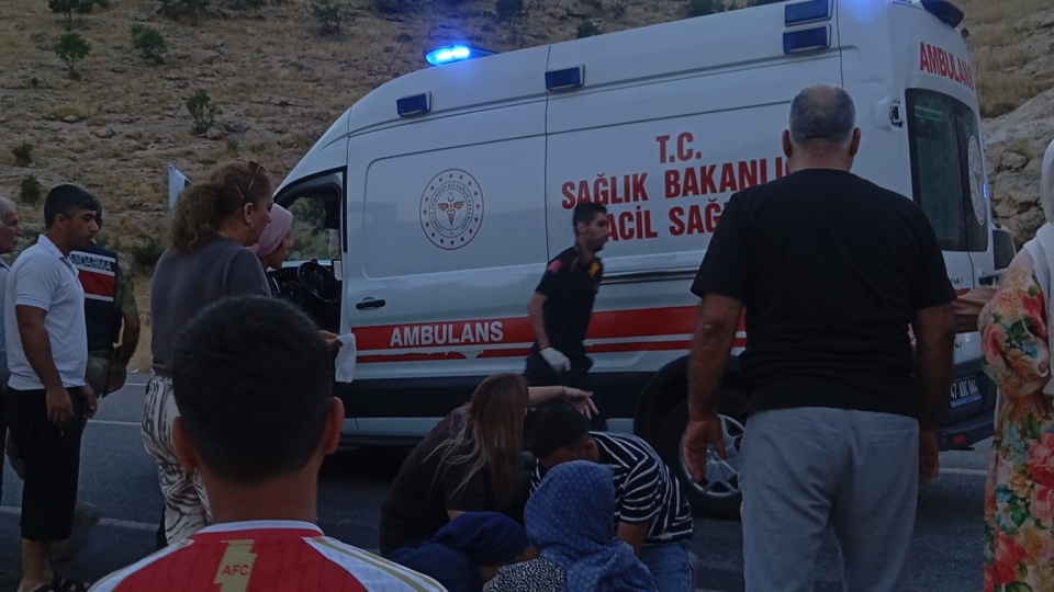 2 yaşındaki bebek kazada can verdi