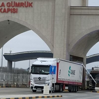 20 gümrük memuru gözaltına alındı