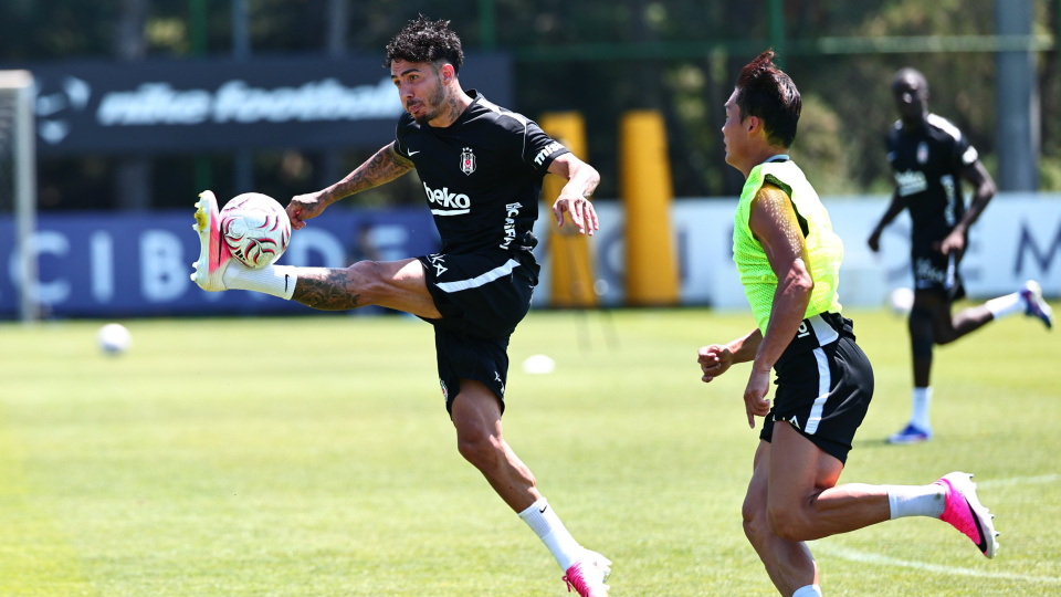 Beşiktaş'ta Midtjylland mesaisi!
