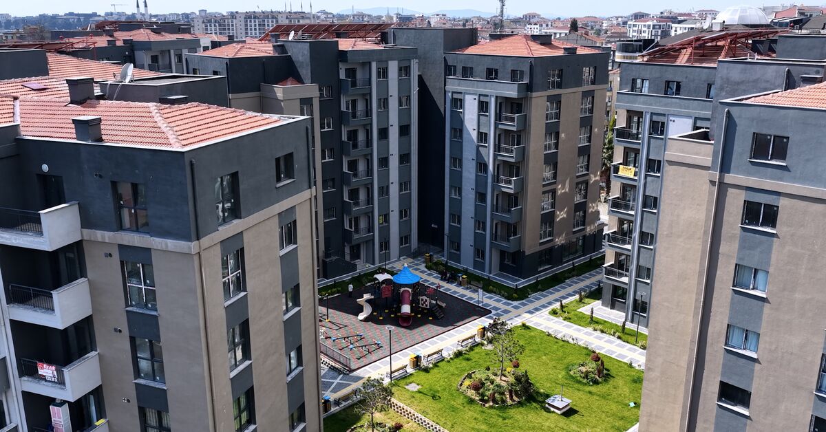 Bakan Kurum, Tuzla'daki kentsel dönüşüm projesinin görüntülerini paylaştı