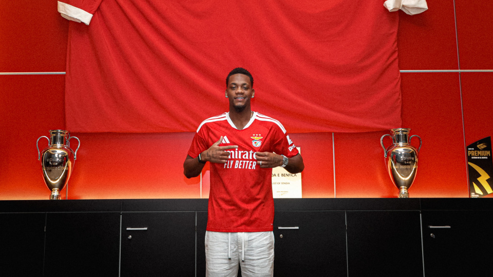 Jhon Duran resmen Benfica'da!