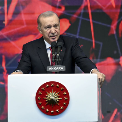 Kral Charles'ın cami ziyaretine dair mesaj