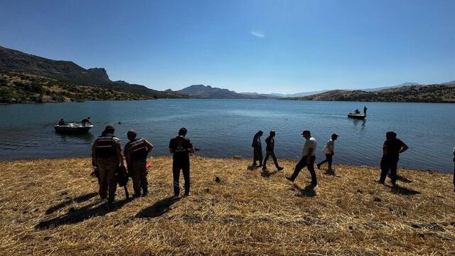 Şanlıurfa'da sulama kanalı ve baraj gölü yasağı