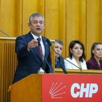 Özel'den CHP'ye veda