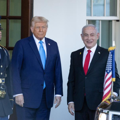 "Trump-Netanyahu görüşmesini engellemeye çalışıyor"