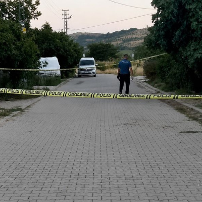 Kargo aracı çocuklara çarptı: 1 ölü, 1 ağır yaralı