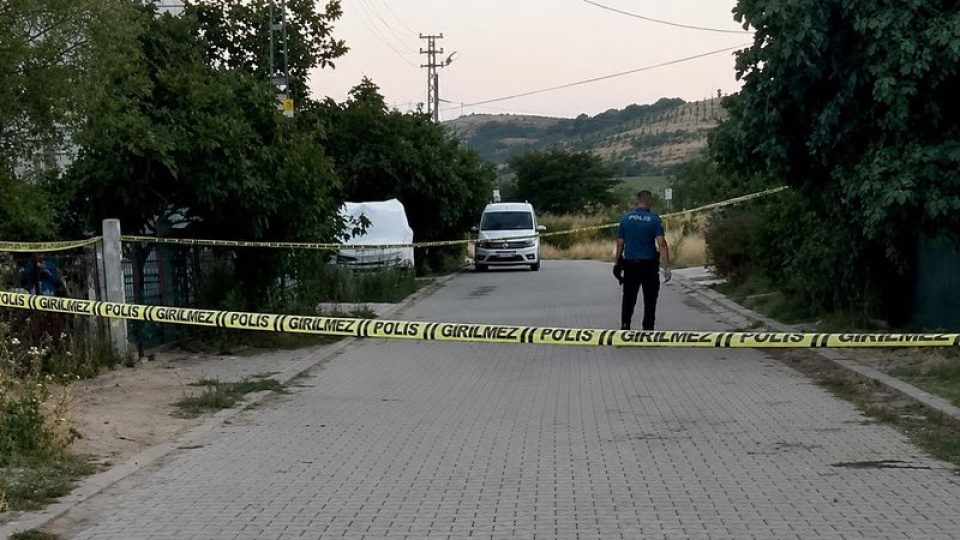 Kargo aracı çocuklara çarptı: 1 ölü, 1 ağır yaralı