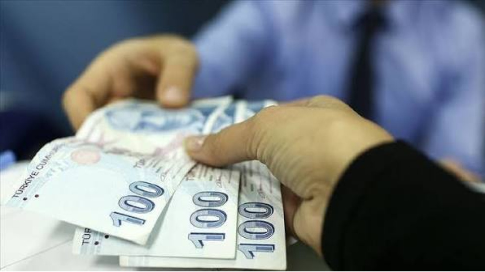 En düşük emekli aylığı teklifi Meclis'te