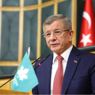 Davutoğlu'ndan 'yeni parti' açıklaması