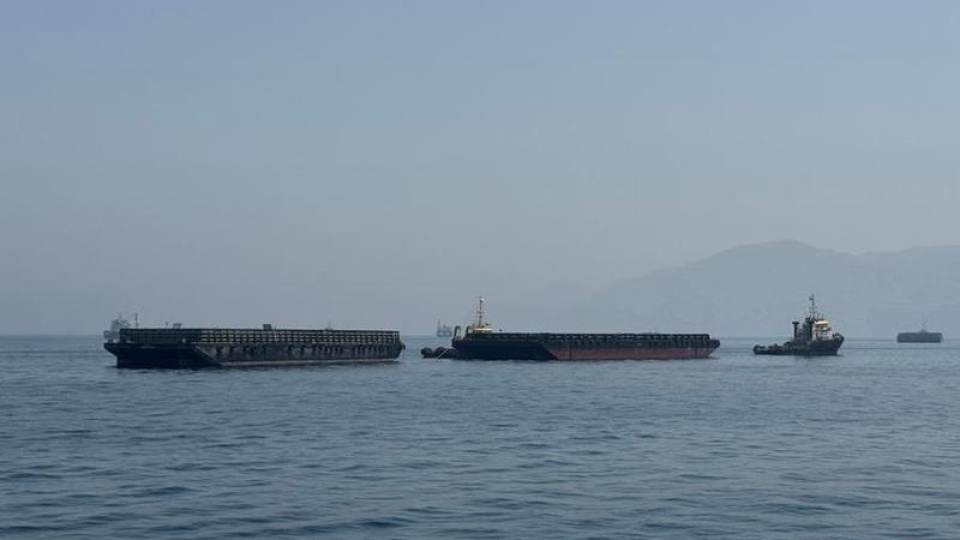 İran: ABD, Hürmüz'deki Lark Adası'na saldırdı