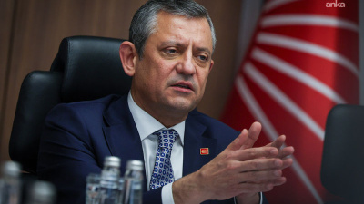 Özel, partisinin bazı milletvekilleriyle bir araya geldi