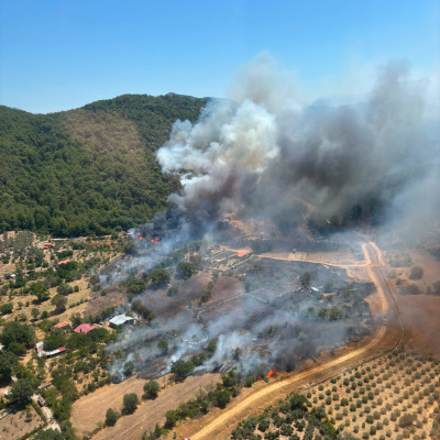 Fethiye'deki orman yangınında korkutan görüntüler!