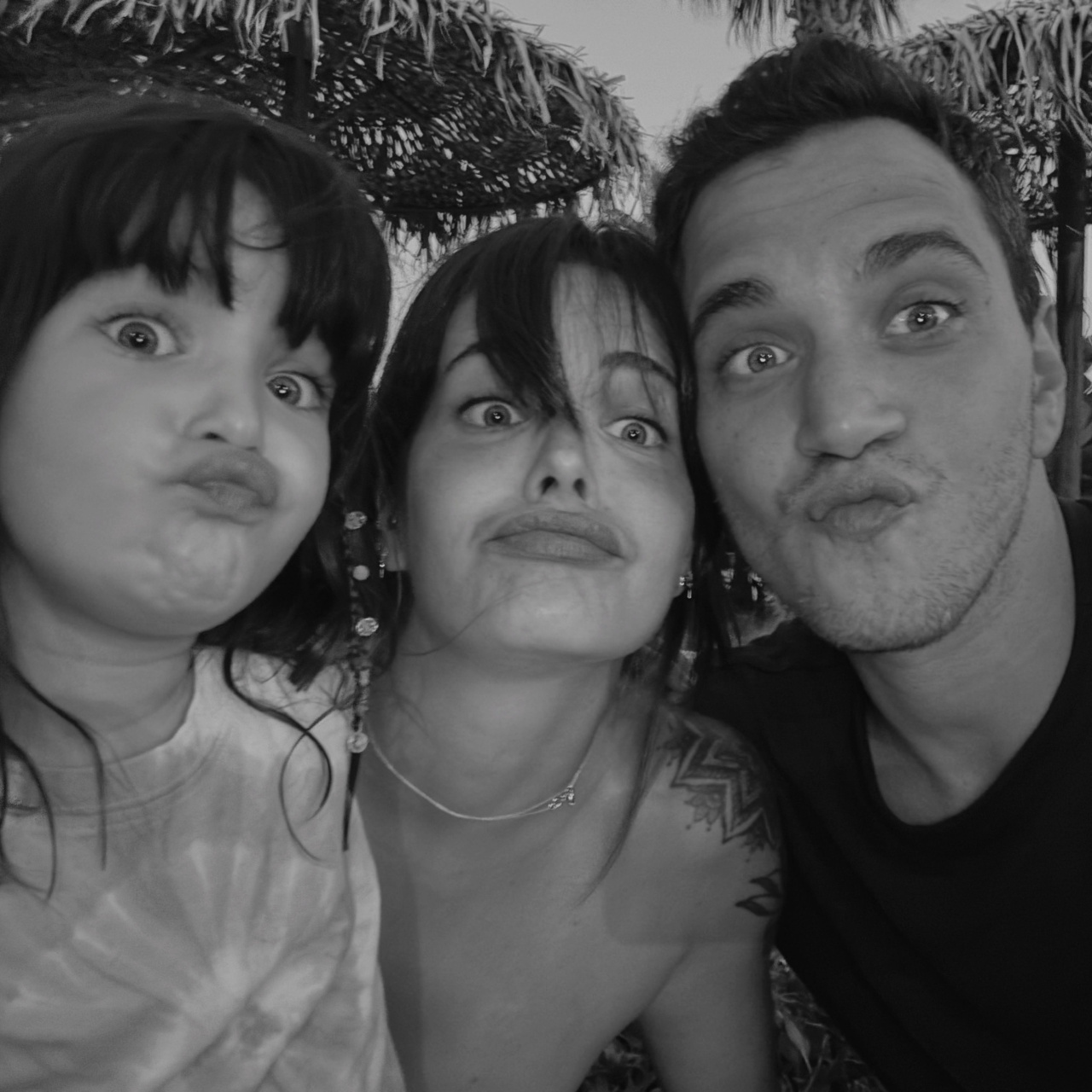 Yunanistan'da aile saadeti
