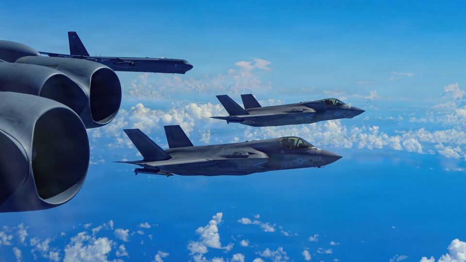 ABD, İran'da B-1 bombardıman uçakları kullanmaya başladı