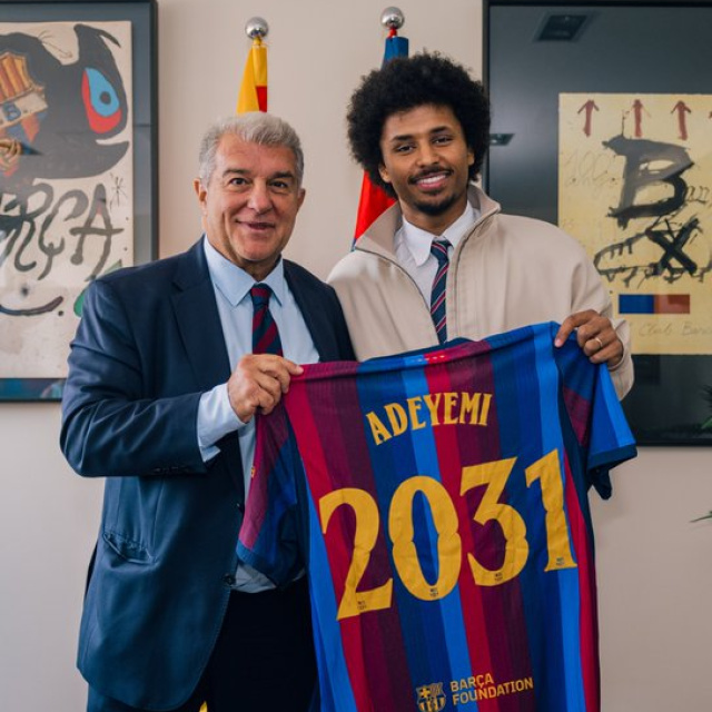 Adeyemi Barcelona'da!